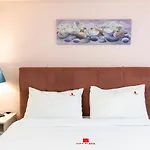 Plaza & Lägenhetshotell 4*