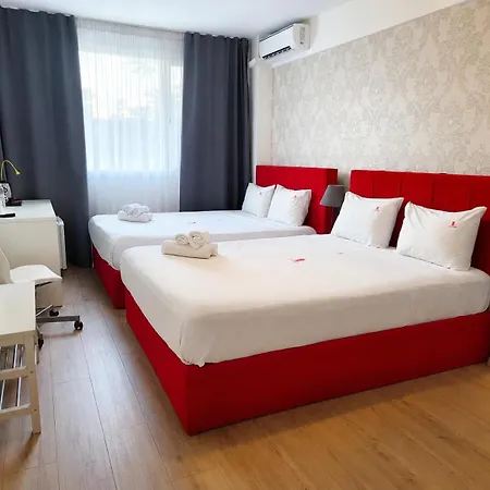 Plaza & Aparthotel Soluň