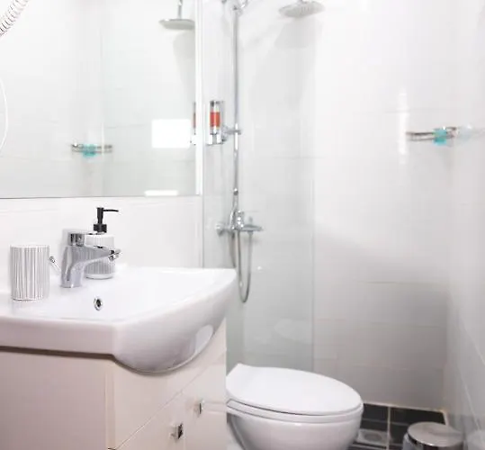 Plaza & Tessalónica