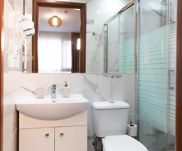 Apart-hotel Plaza & 4*