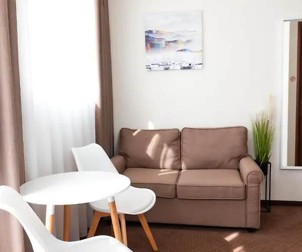 Plaza & Apart-hotel 4*