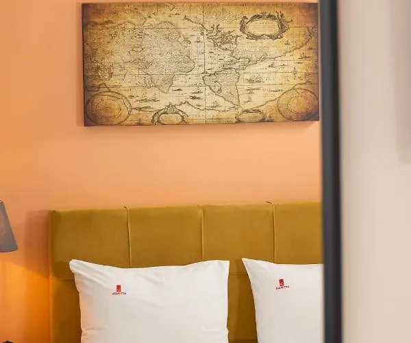 Plaza & Apart-hotel 4*