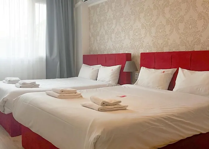 Plaza & Aparthotel