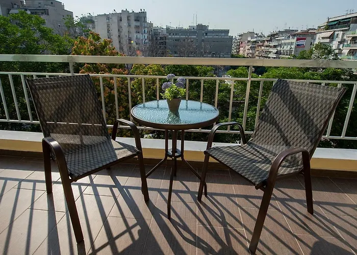 Aparthotel Plaza &
